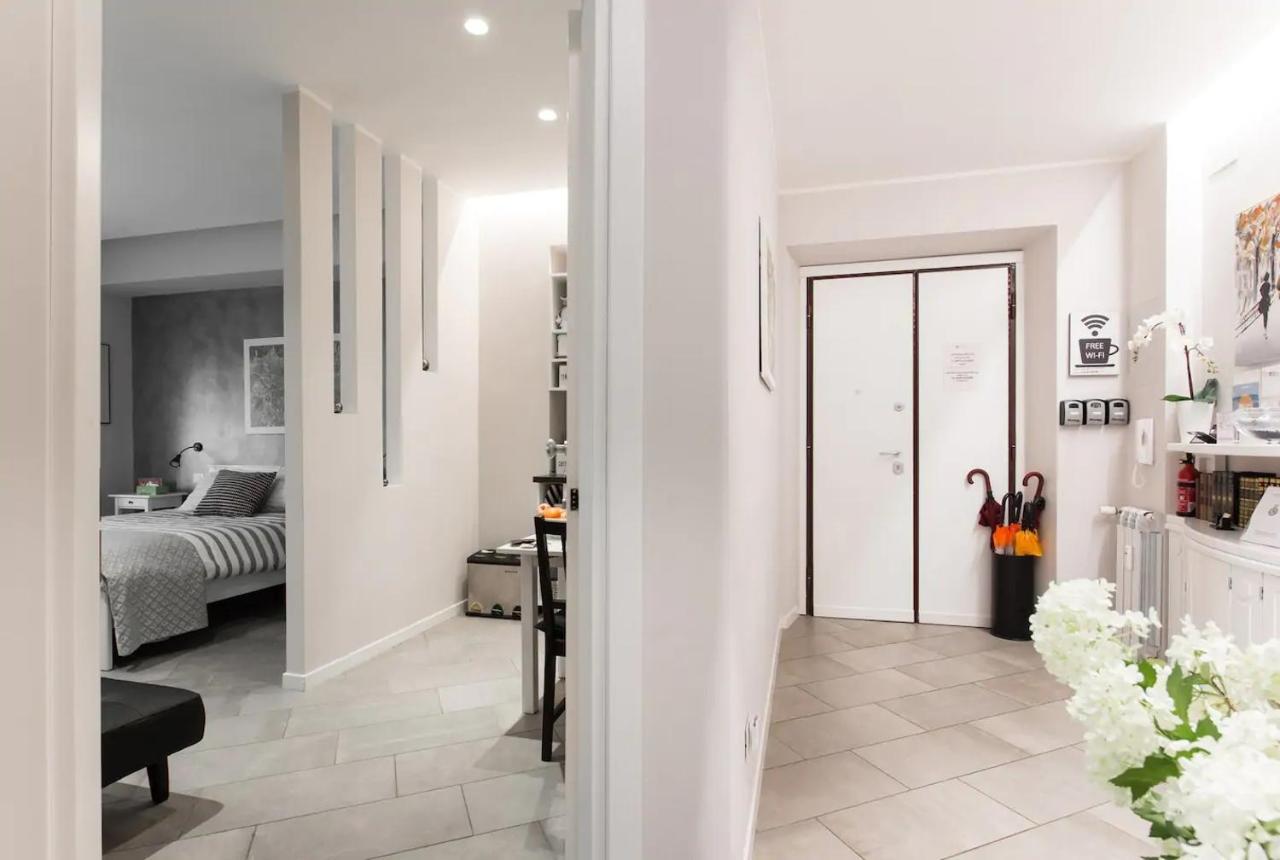 Interno 1 Ciampino Roma Luxury Apartment Con Balcone Bagian luar foto